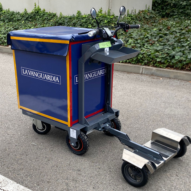 patin electrico reparto periodicos