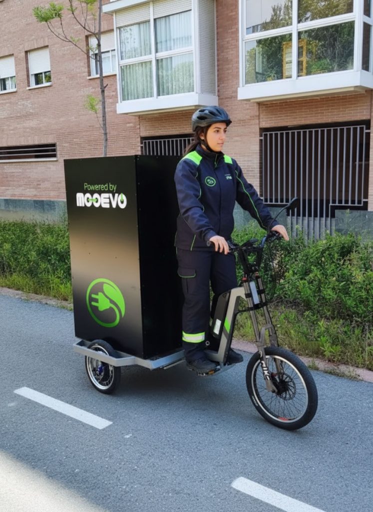 proceso de carga urbano bicicletas de carga electricas